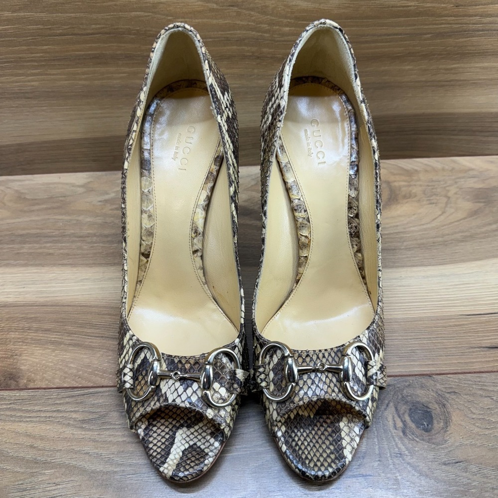 GUCCI Horsebit Snake Skin Heels Womens 8.5 B Peep Toe Pumps